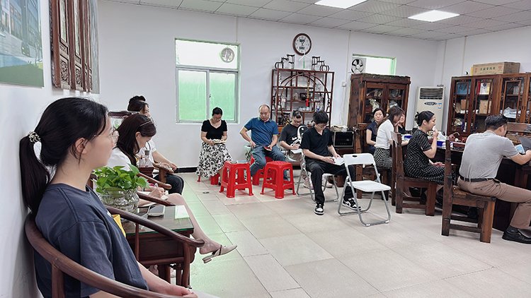 东科AYX.COM让娱乐更加贴近生活爱体育(中国【谢岗项目】开展招商引资专题培训会 东科AYX.COM让娱乐更加贴近生活