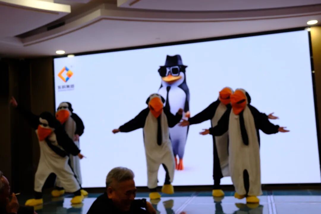 在欢笑、感动与惊喜中圆满落幕